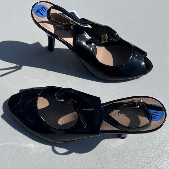 Franco Sarto Black Patent Heels - Picture 2 of 7